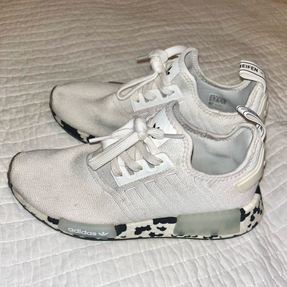 NMD R1